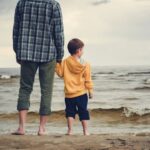Az apa-fia közös élmények nemcsak szórakoztatóak, hanem életre szóló emlékeket is teremtenek. Cikkünkben 15 olyan programötletet gyűjtöttünk össze, amelyek segítenek erősíteni a köteléket és felejthetetlen pillanatokat szerezni együtt.