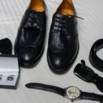 A bőrcipő nem csupán elegáns, de megfelelő gondoskodással éveken át hű társad lehet. Cikkünkben bemutatjuk, hogyan tisztítsd, ápold és tárold cipőidet, hogy megőrizhessék szépségüket és tartósságukat a mindennapok során.