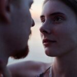 Sokan gondolják, hogy a női vágy titokzatos, pedig legtöbbször egyszerű: figyelem, gyengédség és őszinte kommunikáció. Az ágyban nemcsak a technika számít, hanem az érzelmi kapcsolódás is, ami igazán felejthetetlenné teszi az együttléteket.