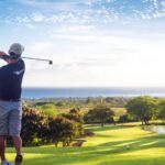 Sokan úgy gondolják, hogy a golf kizárólag az idősebbek sportja, pedig minden korosztály számára izgalmas és kihívásokkal teli lehetőség. Cikkünk bemutatja az alapokat, hogy te is könnyedén elkezdhess golfozni!